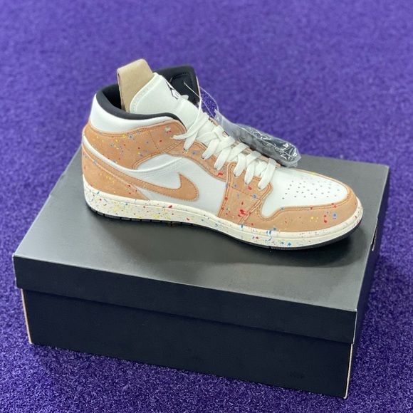 AJ1 paint splatter rare size: 9.5 Dead Stock - Picture 2 of 2